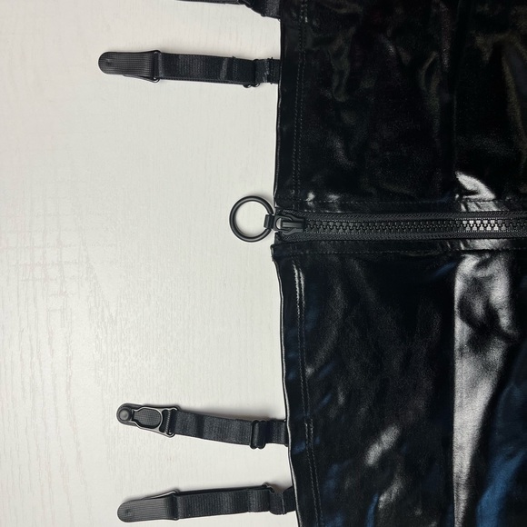 Lovehoney Fierce Wet Look Garter Skirt NWT - Picture 6 of 7